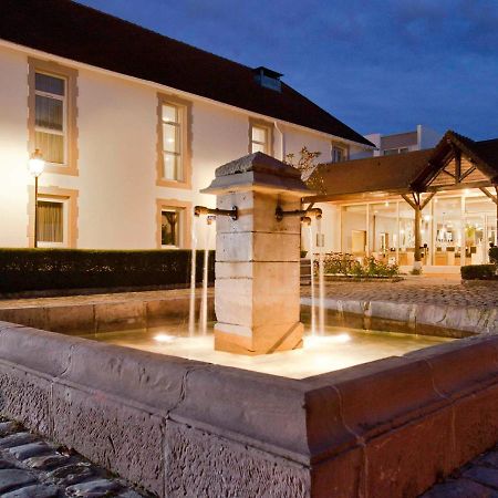 Novotel Saclay Luaran gambar