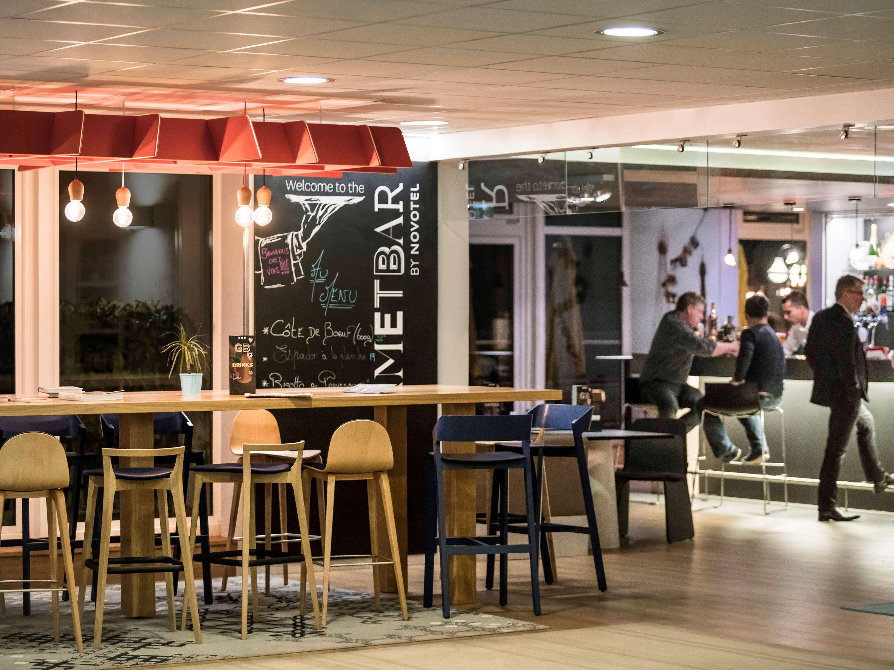 Novotel Saclay Luaran gambar