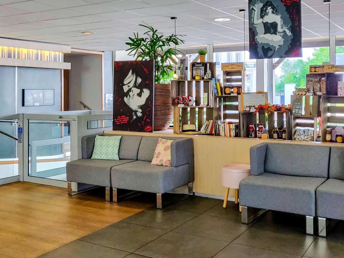 Novotel Saclay Luaran gambar