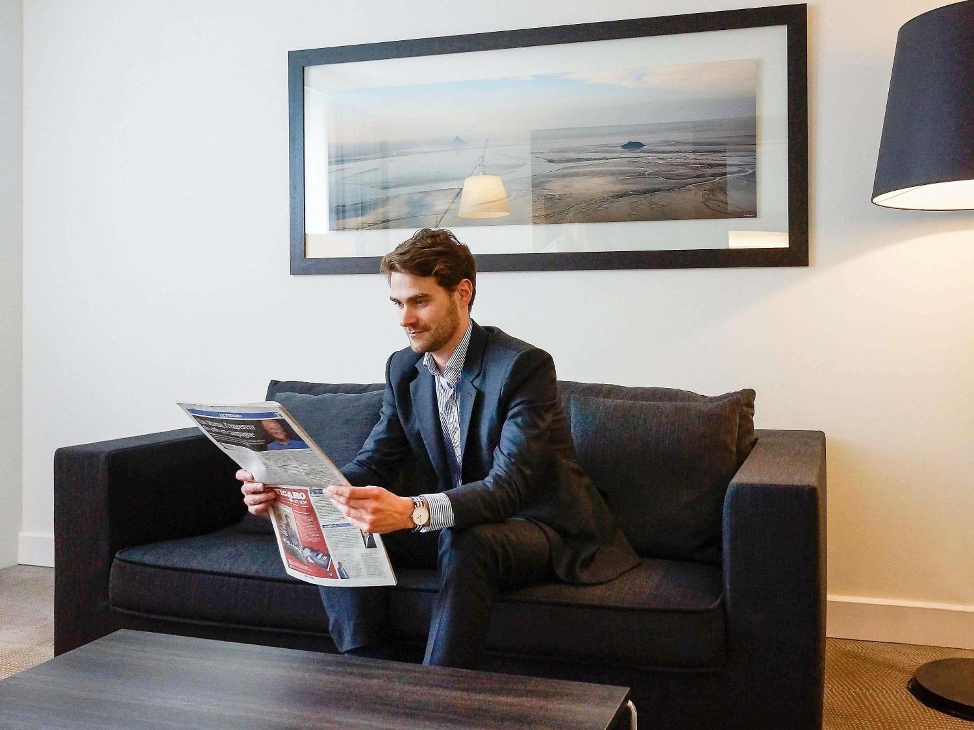 Novotel Saclay Luaran gambar