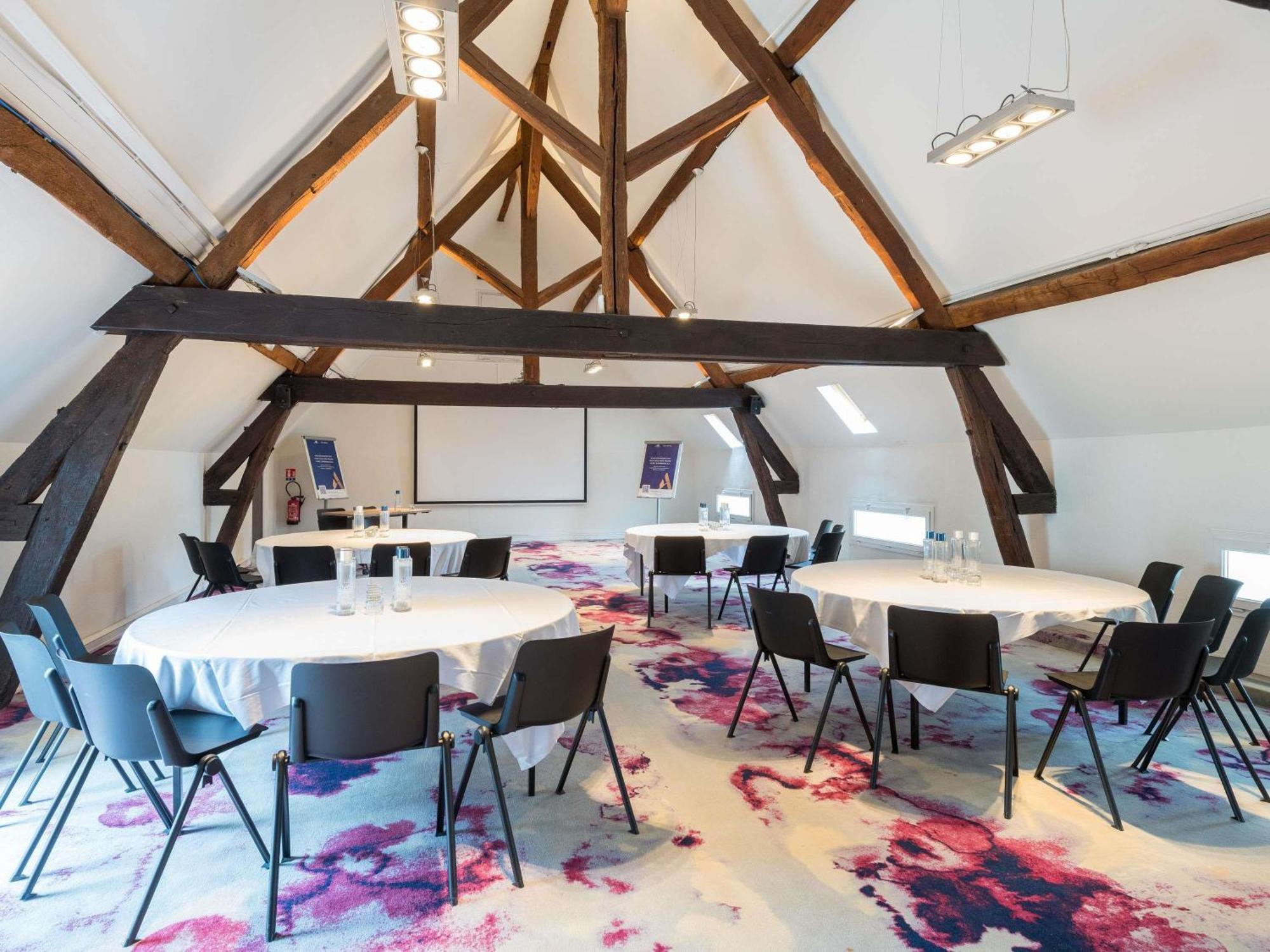Novotel Saclay Luaran gambar